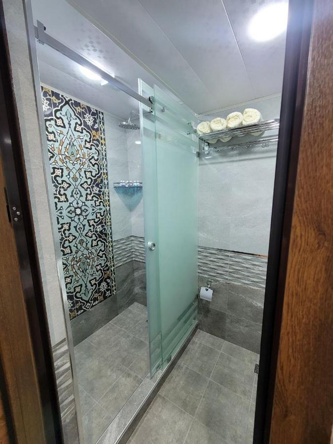 Hanifa Boutique Samarkand Exteriör bild